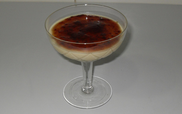 Mousse de chocolate branco e mascarpone