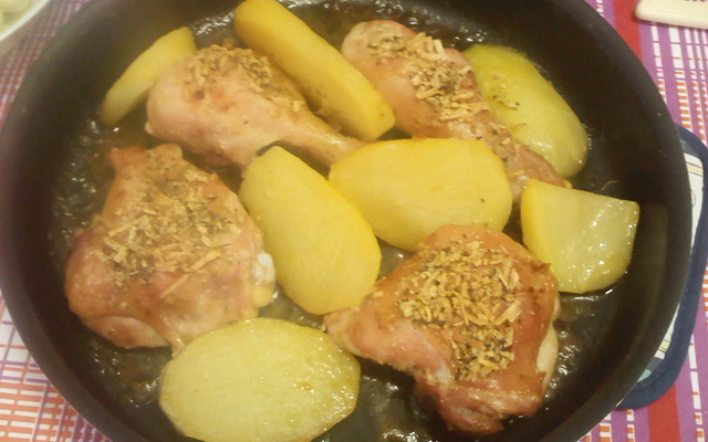 Frango assado crocante