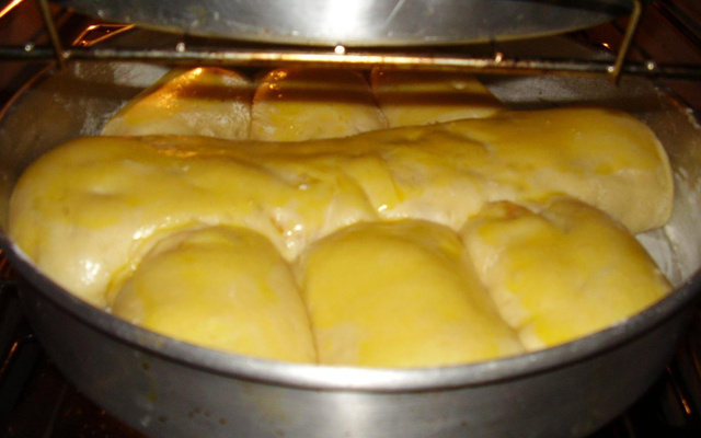 Joelhão ou bauru da Tia Line (massa de joelho)