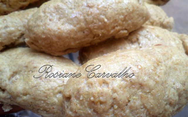 Pãozinho de quinoa e castanha do pará