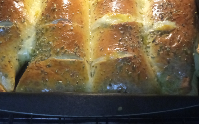 Pão recheado de frios