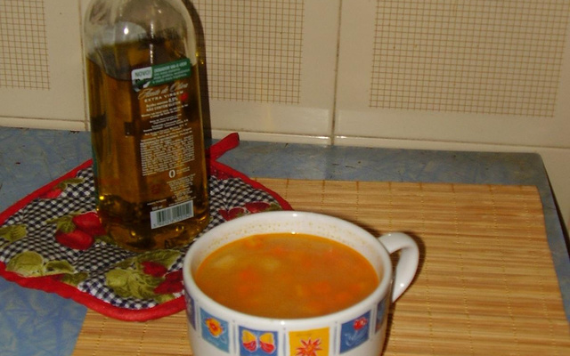 Canja de galinha da Tia Line