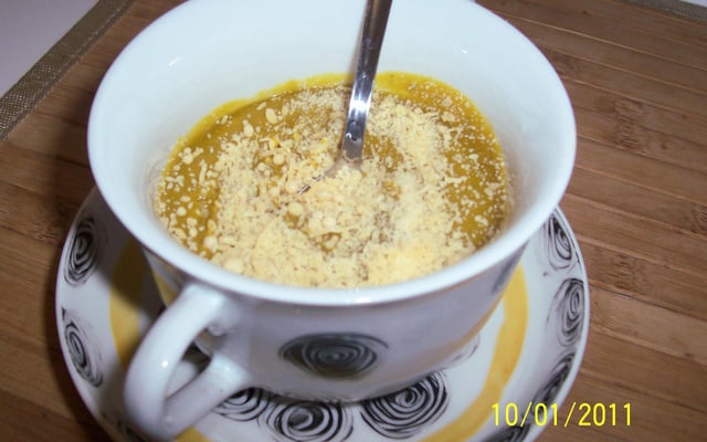 Sopa purê de abóbora cabotiá