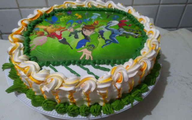 Bolo de aniversário sabor Prestígio