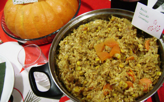 Arroz cremoso com especiarias e coco