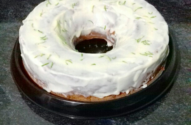 Bolo de limão