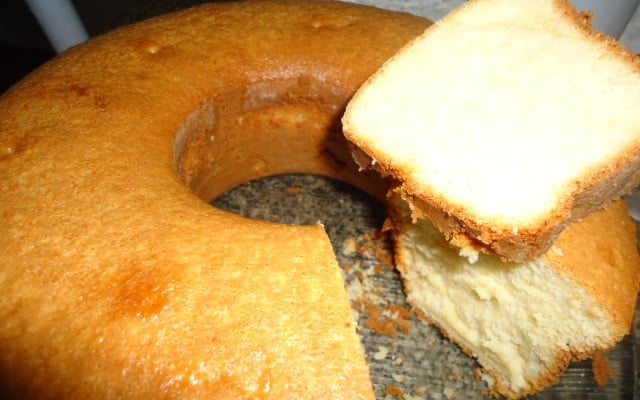 Bolo simples de liquidificador