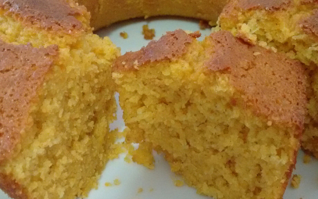 Bolo de milho verde em lata