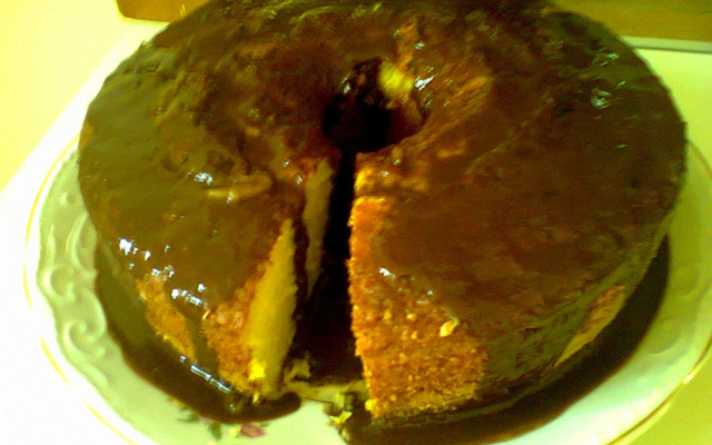 Bolo de laranja inteira