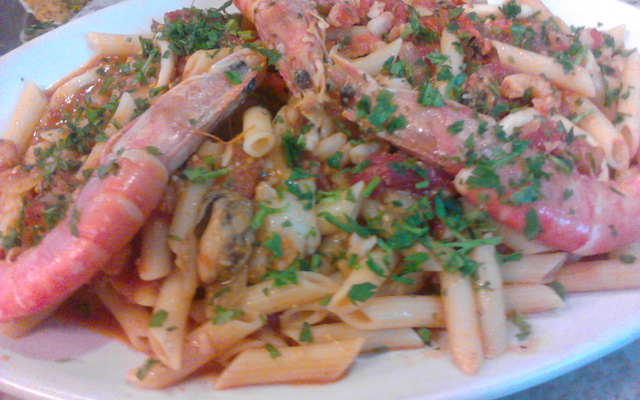 Penne ao molho de camarão