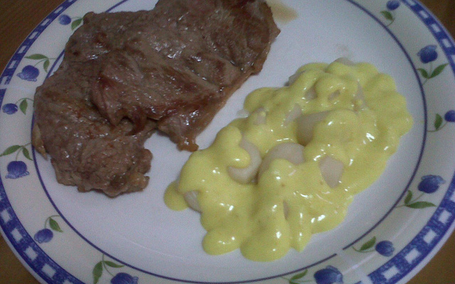 Alho ao creme com curry