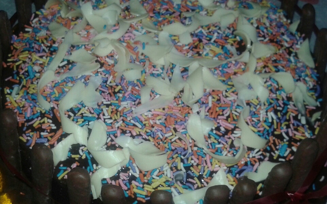 Bolo de chocolate simples e fofo