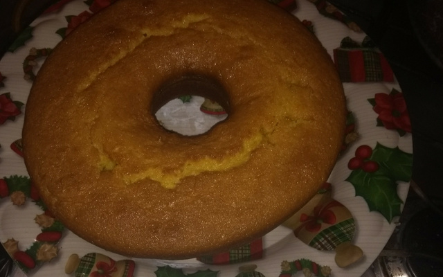 Bolo de milho com coco