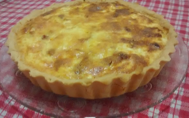 Quiche de ricota com tomate seco