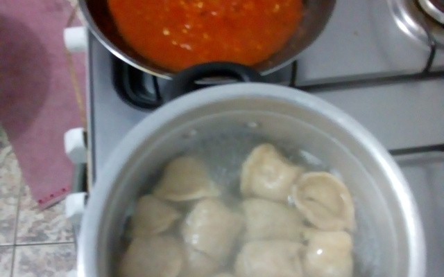 Capelleti integral de escarola com queijo