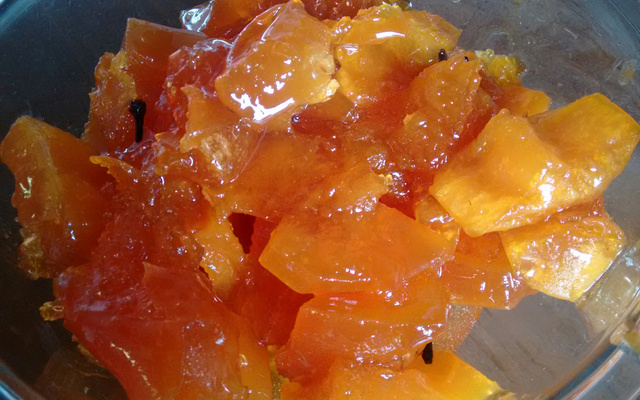 Doce de abóbora em pedaços