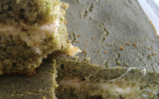 Torta de espinafre com presunto e queijo