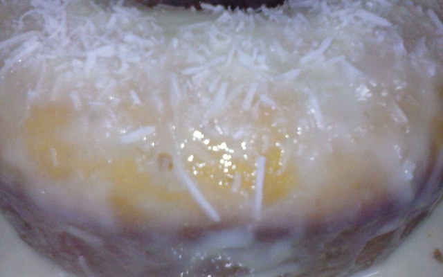 Bolo de fubá com calda