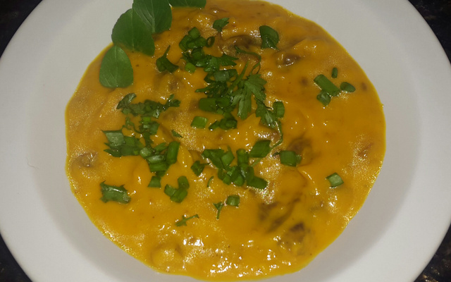 Sopa creme de abóbora cabotiá com carne