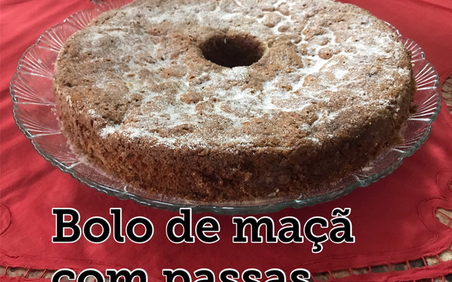 Bolo de maçã com passas do Lúcio Cezar
