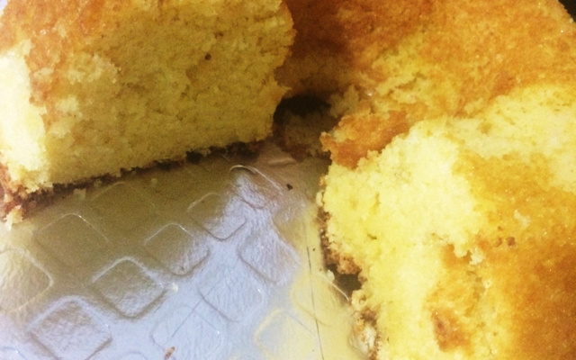 Bolo de fubá super fácil