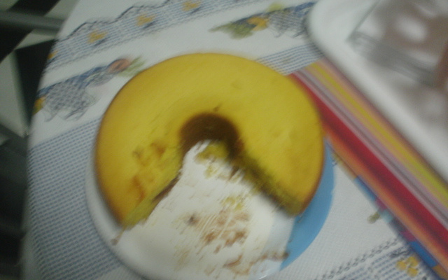 Fofura de fubá com goiabada