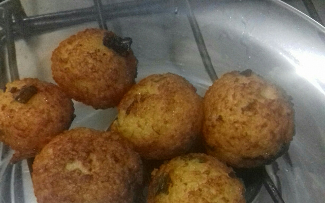 Bolinho de arroz crocante fácil