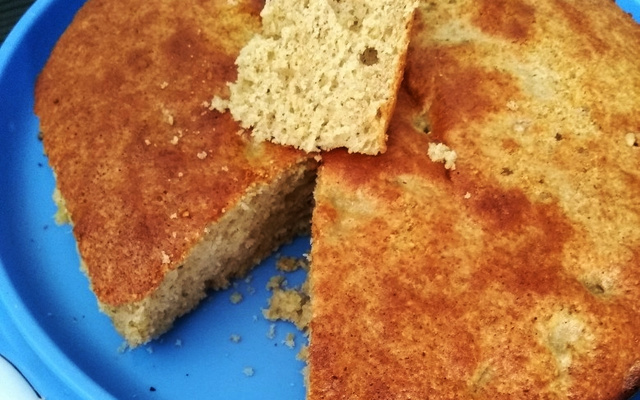 Bolo de banana com aveia