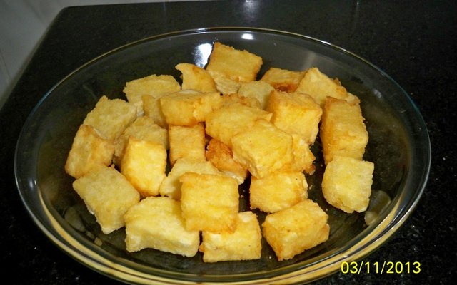 Mandioca frita cremosa