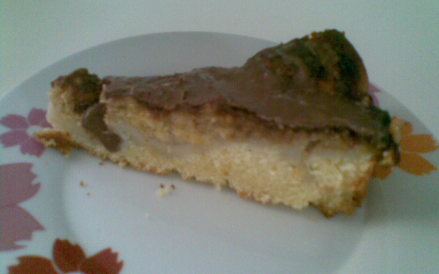 Bolo fofinho de banana com chocolate