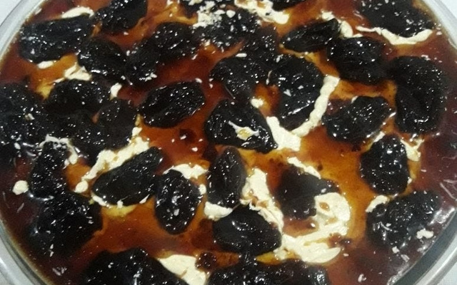 Torta de biscoitos com abacaxi