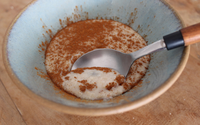 Mingau de aveia de micro-ondas