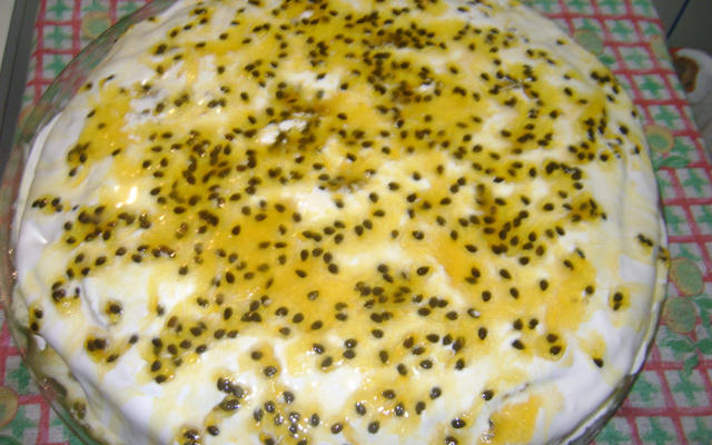 Bolo mousse de maracujá