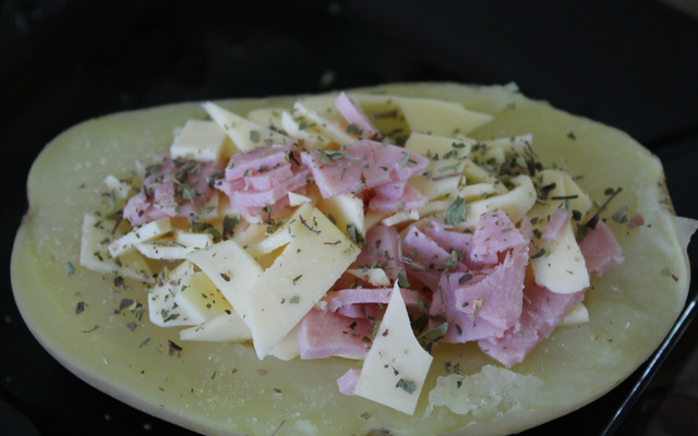 Batata recheada fácil