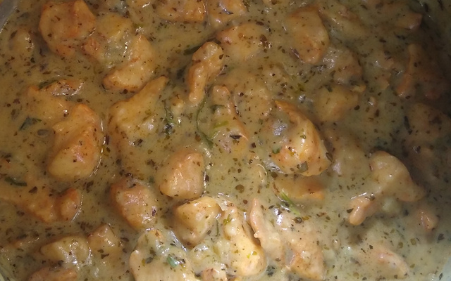 Peito de frango rápido, fácil e saboroso