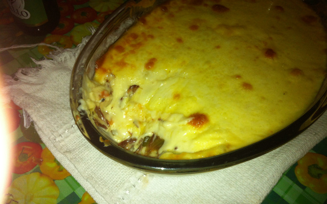 Escondidinho de mandioca com carne seca