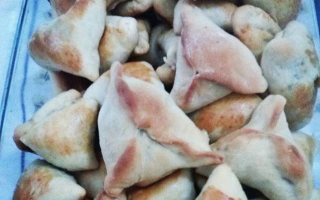 Esfiha da Tia Nenê - fácil - fácil