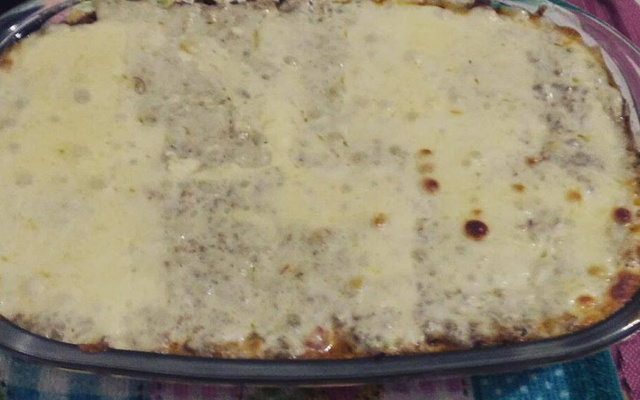 Escondidinho à bolonhesa