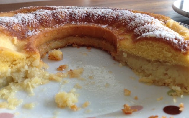 Bolo fubá cremoso com coco