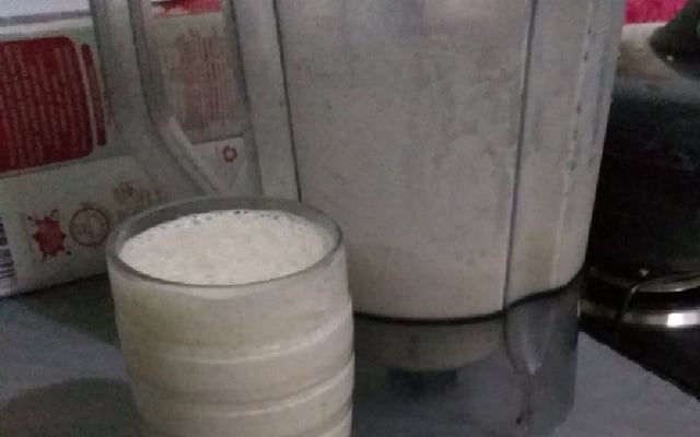 Vitamina de banana com aveia