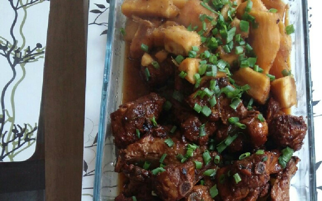 Costelinha de porco de panela