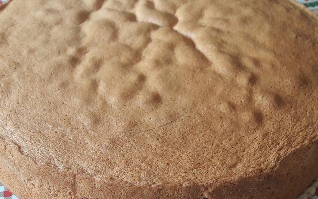 Bolo pão-de-ló Dona Acirema