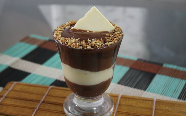 Ovo da Páscoa de travessa