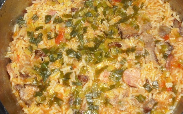 Arroz carreteiro delícia (com sobras de churrasco)