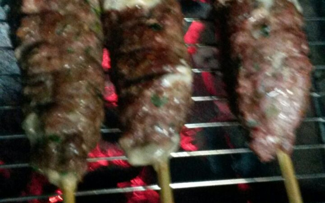 Kafta recheada com queijo