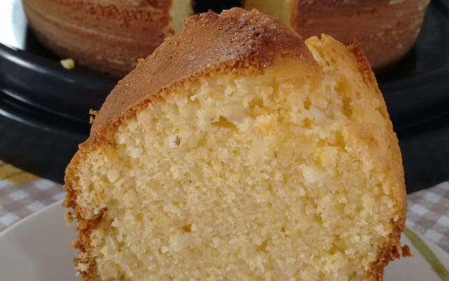 Bolo de fubá superfofo