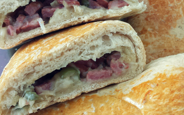 Pão de Linguiça Caseiro