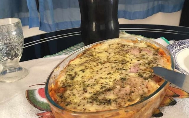 Macarronada com carne moída