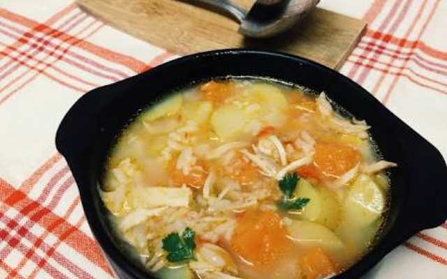 Sopa de frango