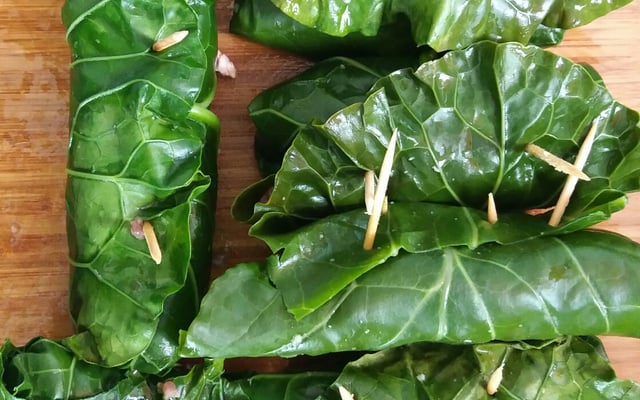 Charuto de couve com carne moída